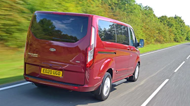 Ford Tourneo Custom driving - rear