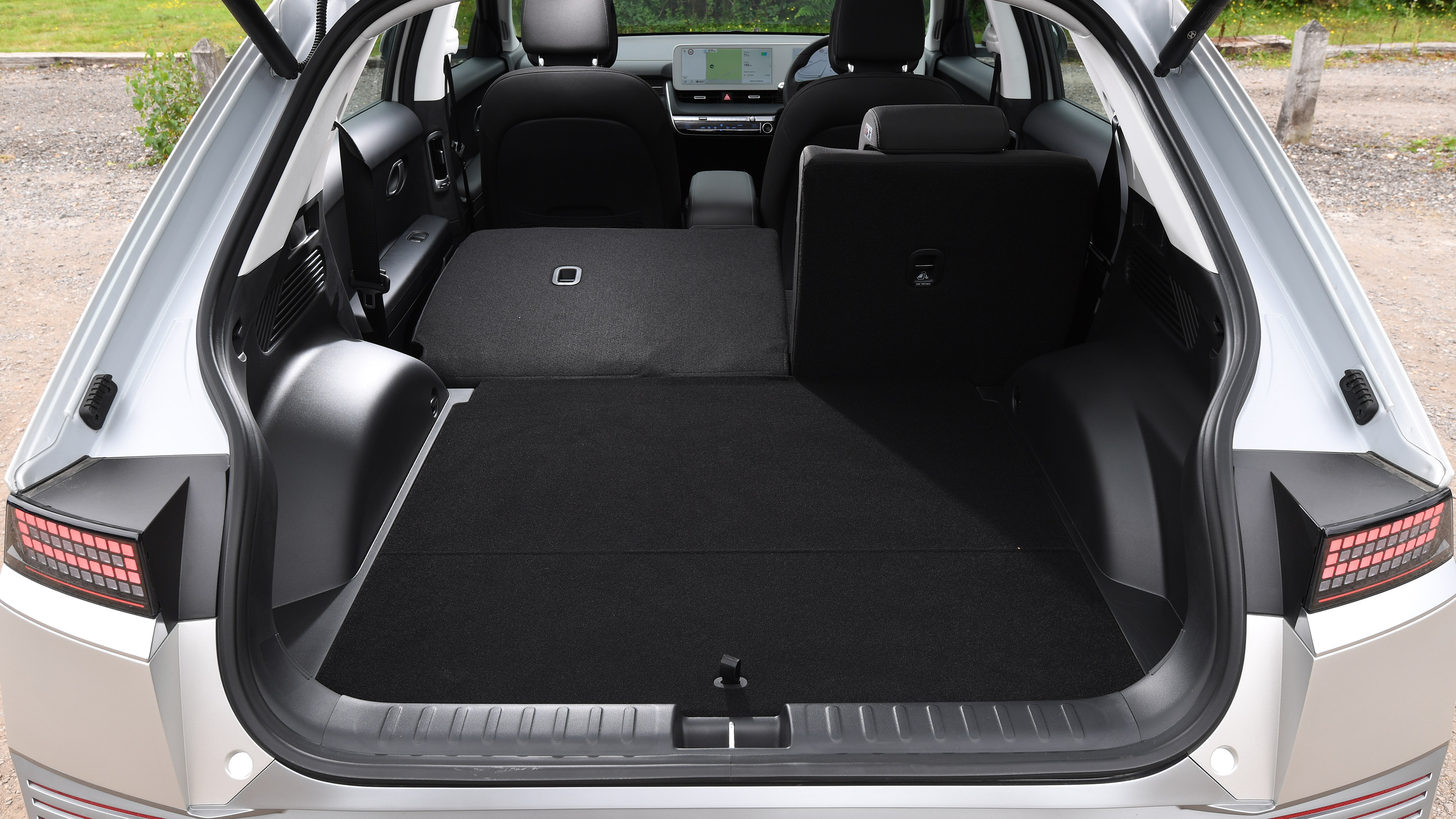 2021 Hyundai Ioniq 5 boot