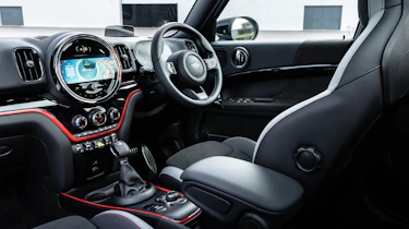 MINI Countryman PHEV interior