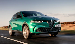 Alfa Romeo Tonale front quarter dynamic