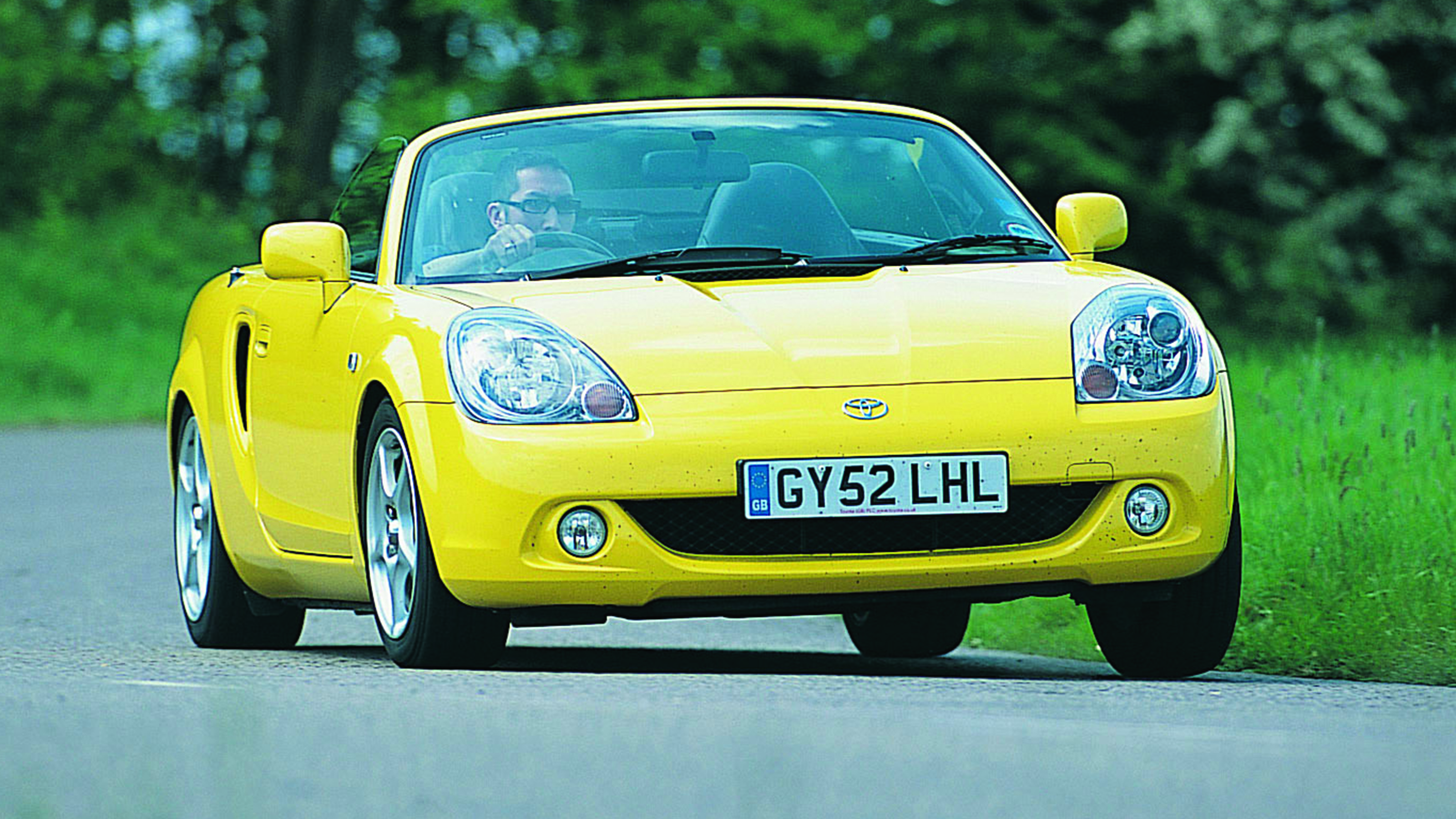 Toyota MR2 dynamic