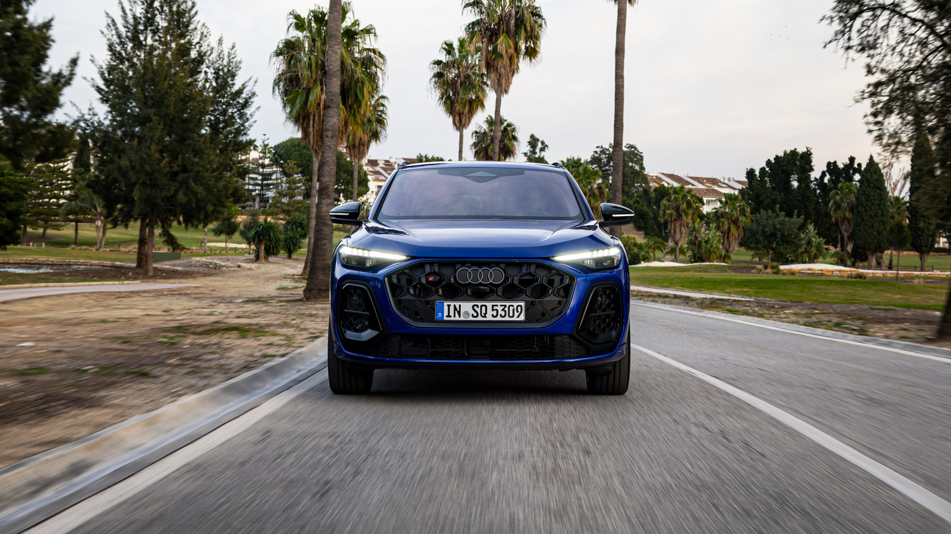 Audi SQ5 front