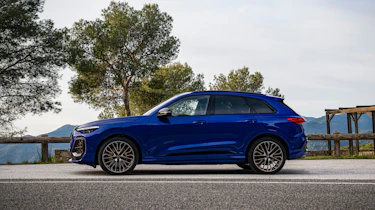 Audi SQ5 side profile