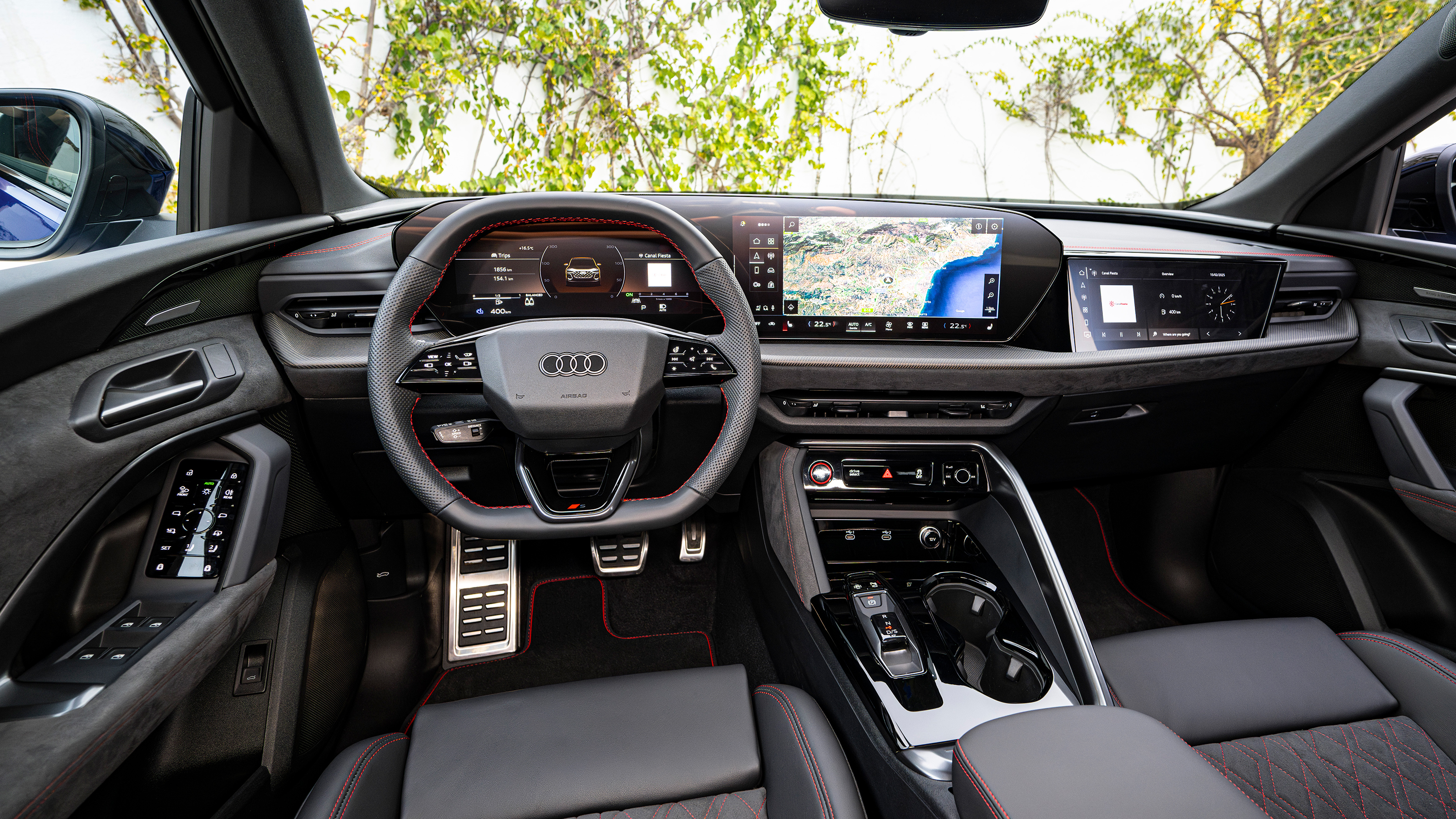 Audi SQ5 interior